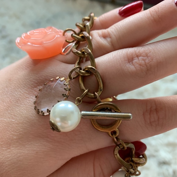 Vintage Inspired Bauble Charm Bracelet - Picture 5 of 8